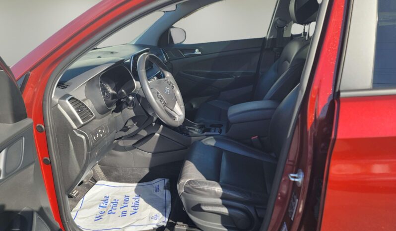 
2020 Hyundai Tucson SEL AWD full									