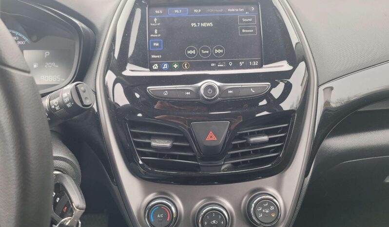 
2021 Chevrolet Spark LT full									