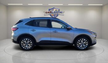 2021 Ford Escape Hybrid Titanium full