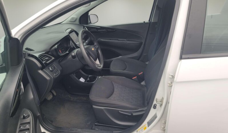 
2021 Chevrolet Spark LT full									