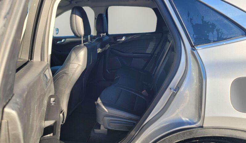 
2021 Ford Escape Hybrid Titanium full									