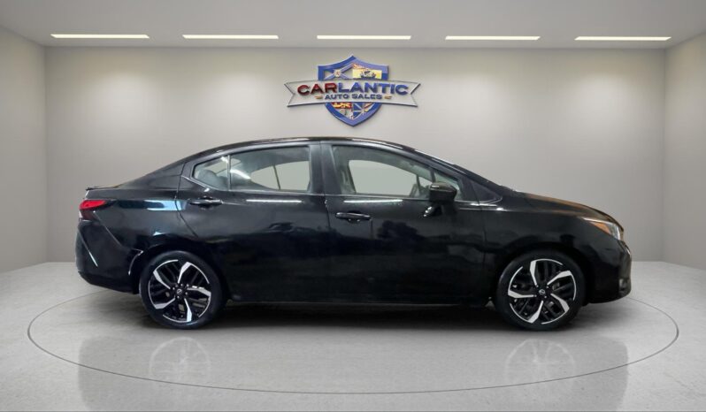 
2023 Nissan Versa SR full									