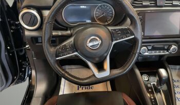 2023 Nissan Versa SR full