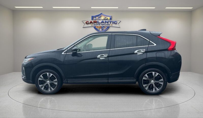 
								2020 Mitsubishi Eclipse Cross LE AWD full									