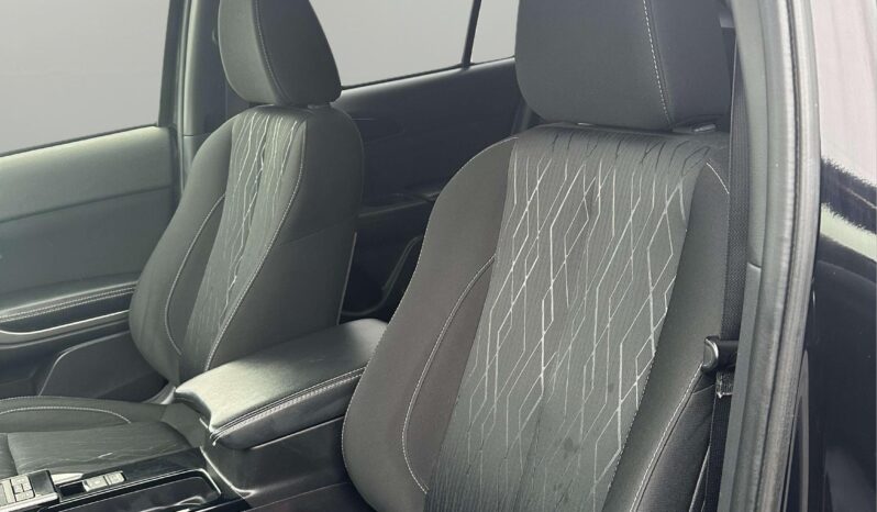 
								2020 Mitsubishi Eclipse Cross LE AWD full									