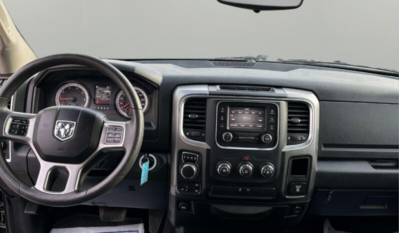 
								2021 Ram 1500 Classic 5.7L full									