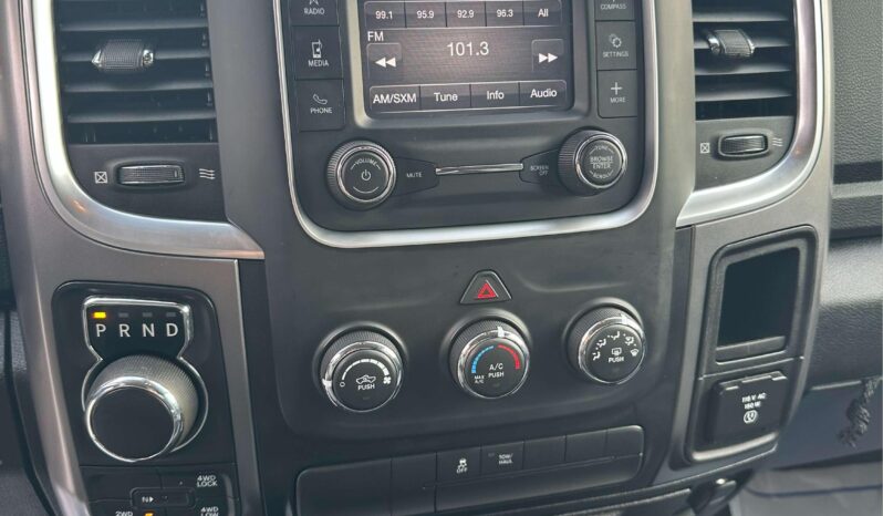 
								2021 Ram 1500 Classic 5.7L full									