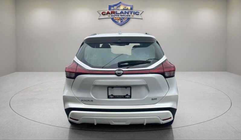 
								2024 Nissan Kicks SR full									