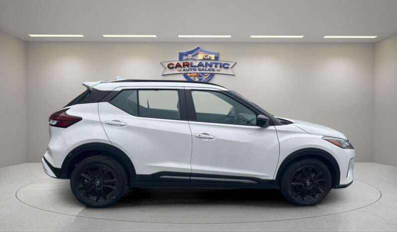 
								2024 Nissan Kicks SR full									