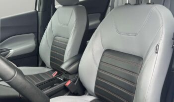 
									2024 Nissan Kicks SR full								