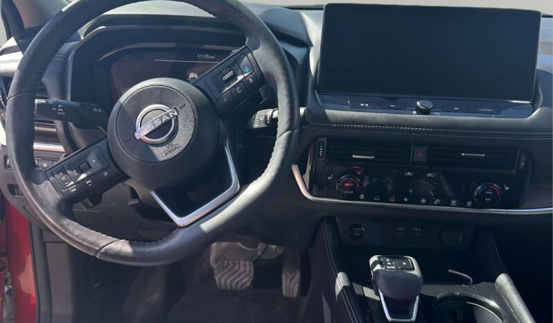 
								2024 Nissan Rogue Platinum AWD full									