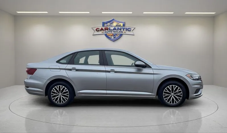
2021 Volkswagen Jetta Highline full									