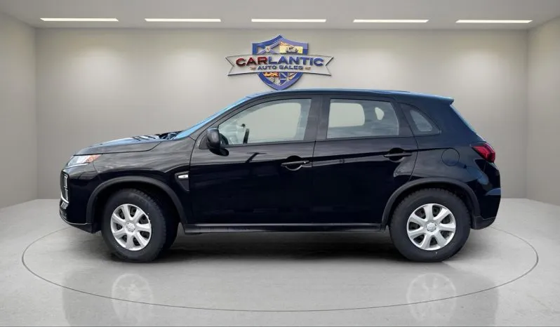 
2021 Mitsubishi RVR ES full									