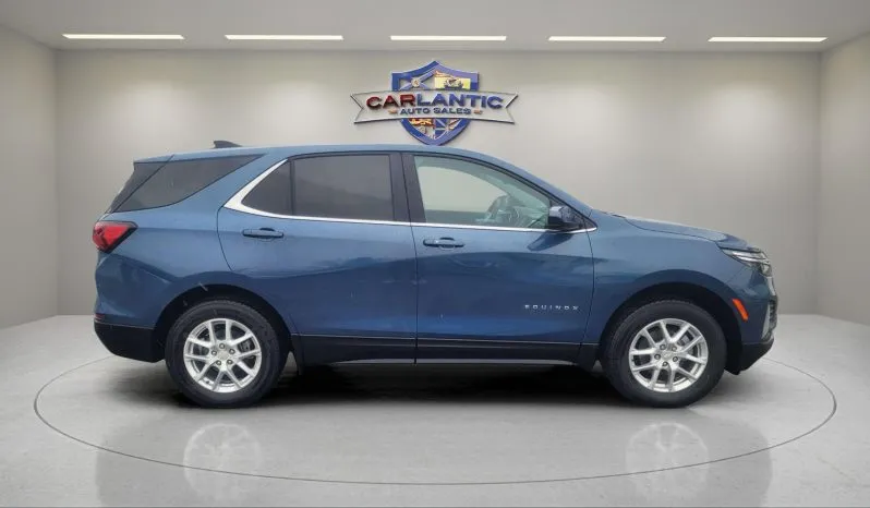 
2024 Chevrolet Equinox LT AWD full									