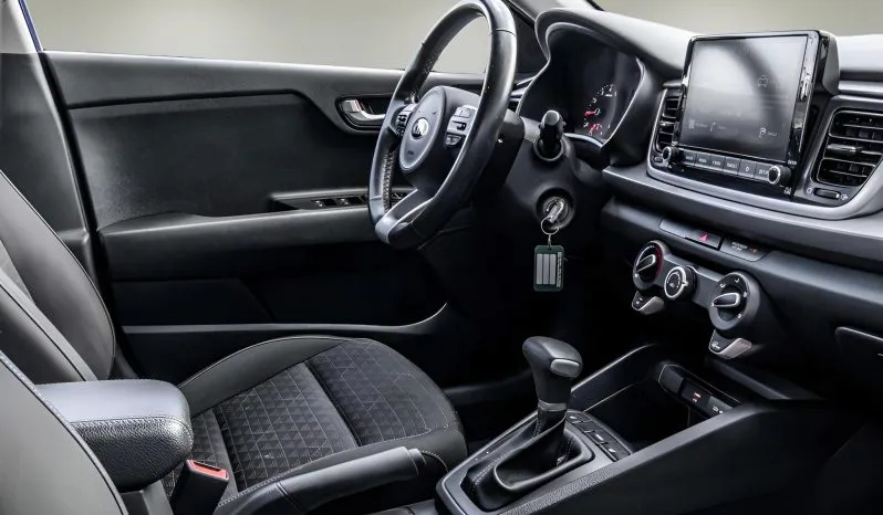 
2021 Kia Rio5 LX+ full									