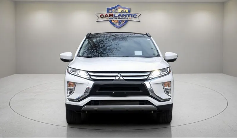 
2019 Mitsubishi Eclipse Cross SE full									
