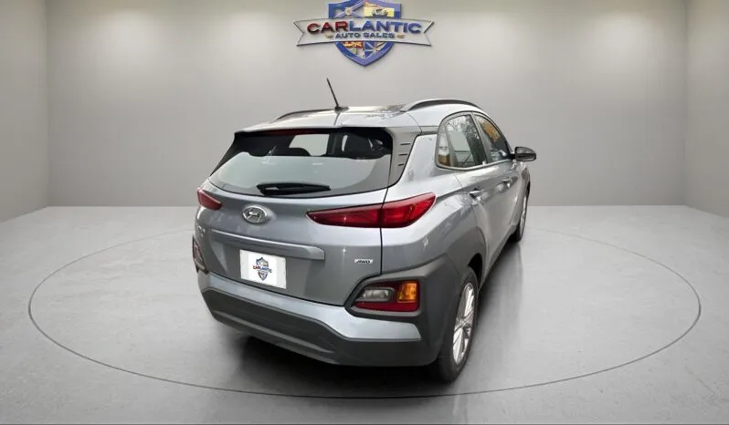 
2021 Hyundai Kona SEL full									