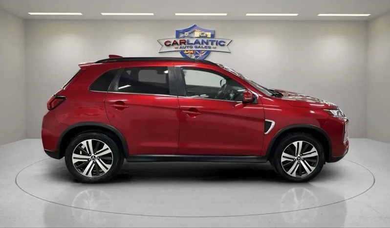 
2020 Mitsubishi RVR GT full									