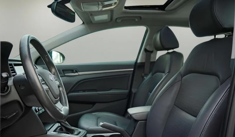 
2017 Hyundai Elantra Limited full									