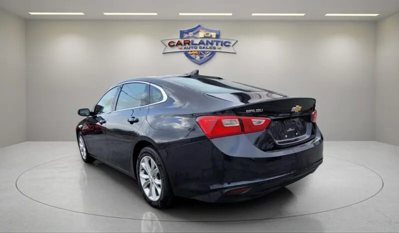 
2023 Chevrolet Malibu LT full									
