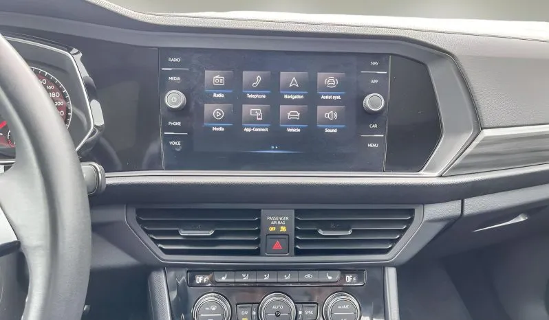
2021 Volkswagen Jetta Highline full									