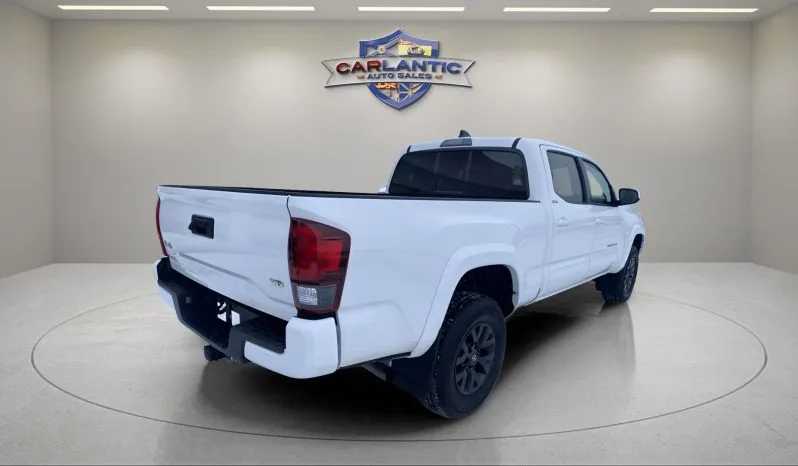 
2022 Toyota Tacoma SR5 3.5L V6 full									