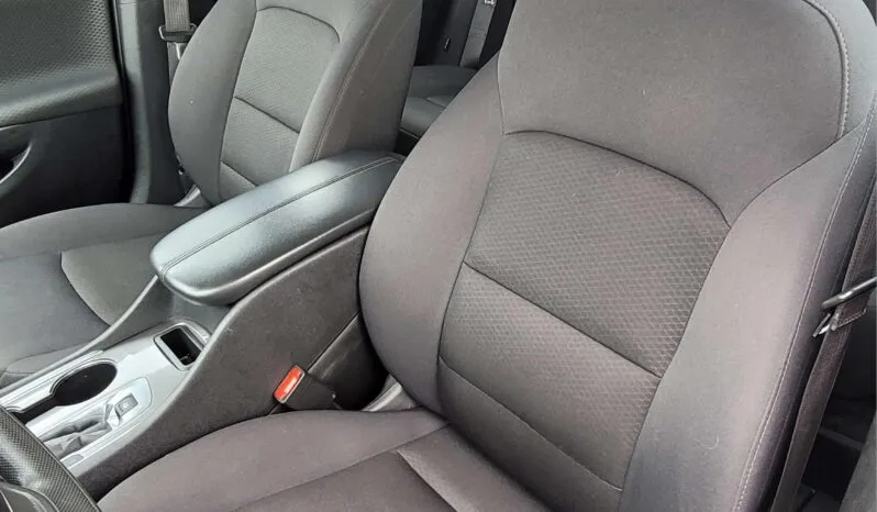 
2023 Chevrolet Malibu LT full									