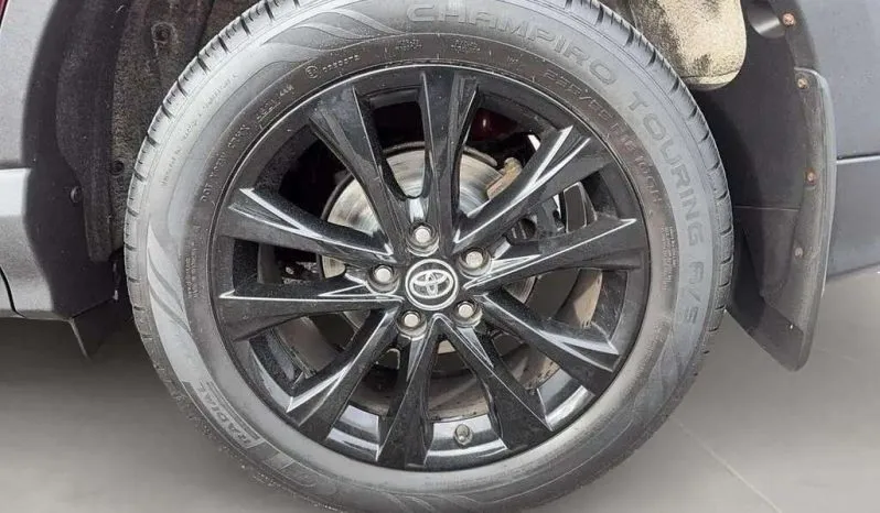 
2018 Toyota RAV4 AWD XLE full									