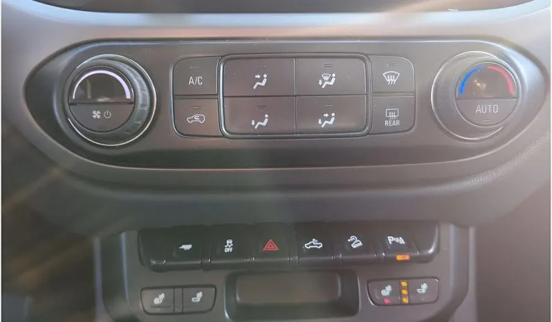 
2020 Chevrolet Colorado 4WD Z71 full									