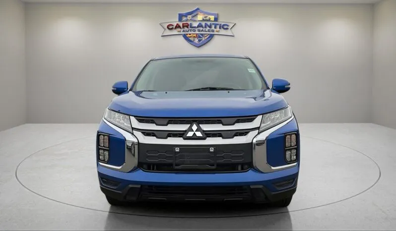 
2021 Mitsubishi RVR SE full									