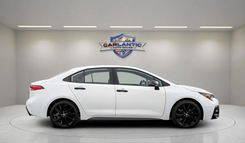 
2021 Toyota Corolla LE full									