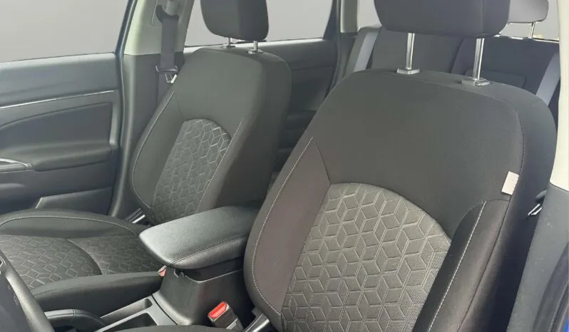 
2025 Mitsubishi RVR full									