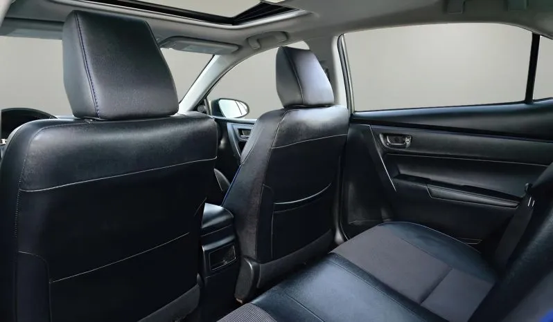 
2018 Toyota Corolla SE Plus full									