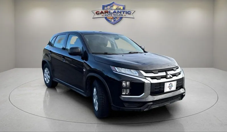 
2021 Mitsubishi RVR ES full									
