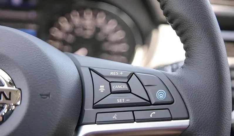 
2023 Nissan Qashqai SL full									