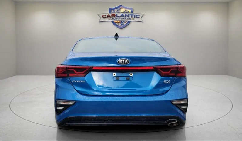 
2021 Kia Forte EX full									