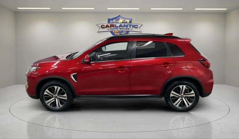 
2020 Mitsubishi RVR GT full									