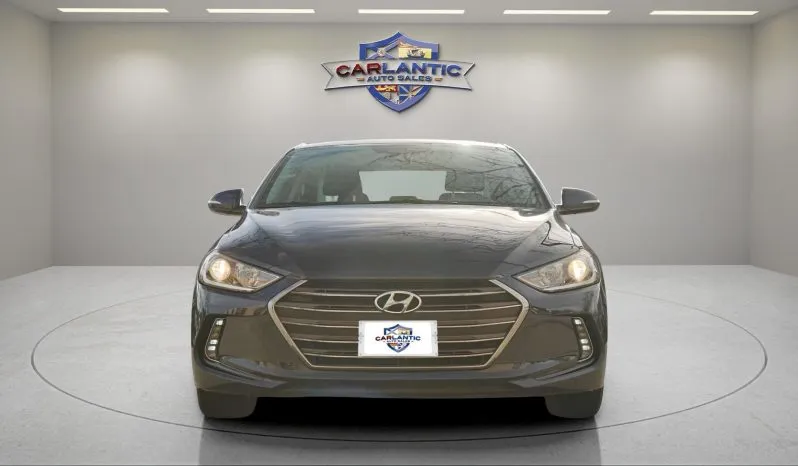 
2017 Hyundai Elantra Limited full									