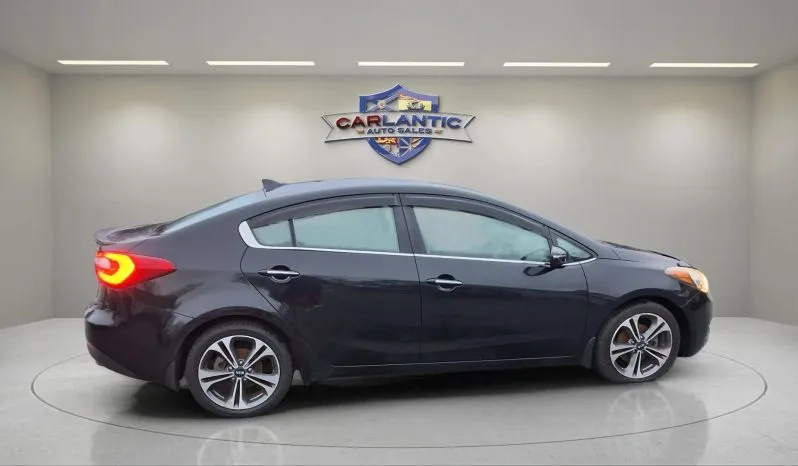 
2016 Kia Forte SX Turbo full									