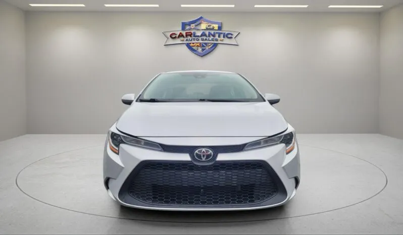 
2022 Toyota Corolla LE full									