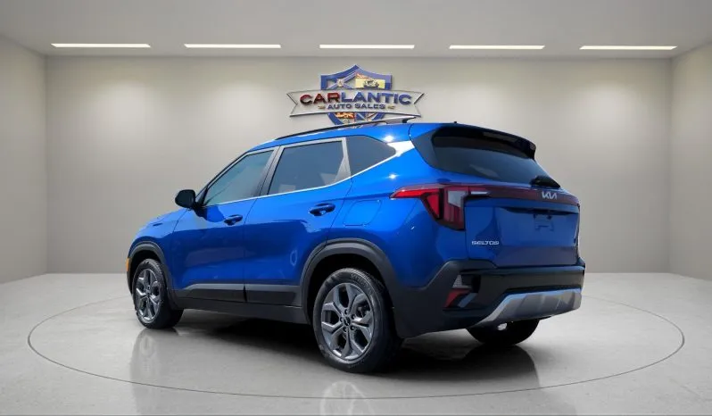 
2024 Kia Seltos EX full									
