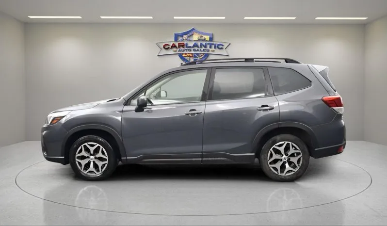 
2020 Subaru Forester Touring full									