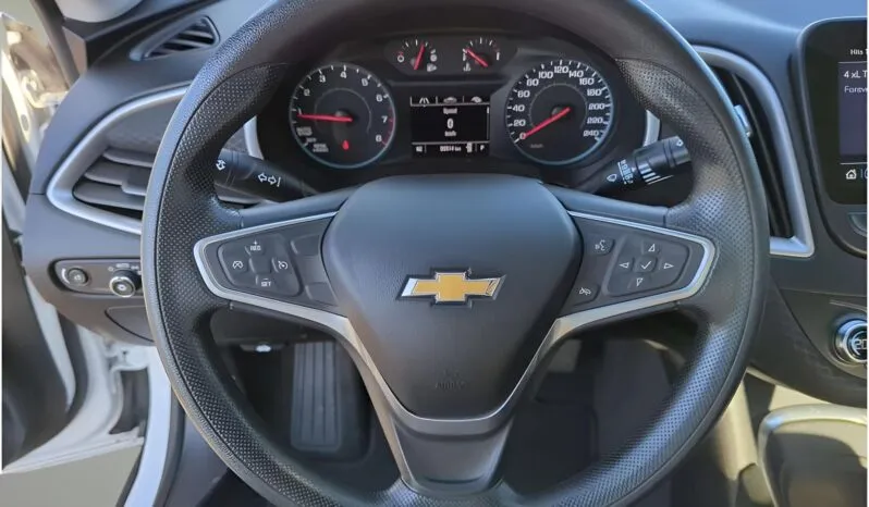 
2022 Chevrolet Malibu LT full									