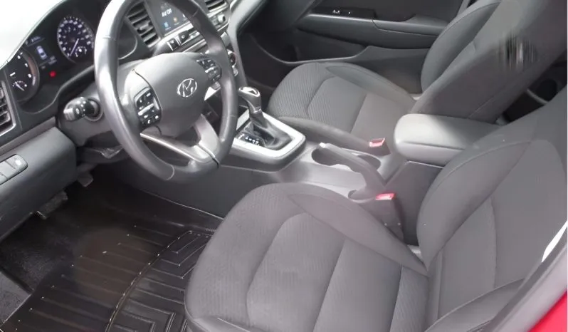 
2020 Hyundai Elantra Preferred full									
