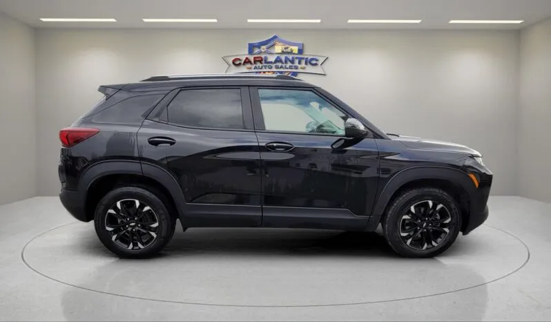
2022 Chevrolet Trailblazer LT full									
