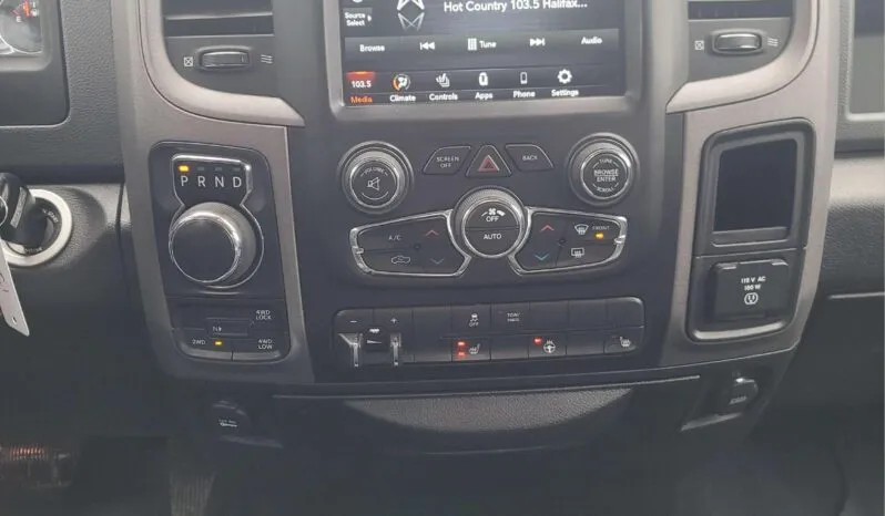 
2019 Ram 1500 Tradesman full									