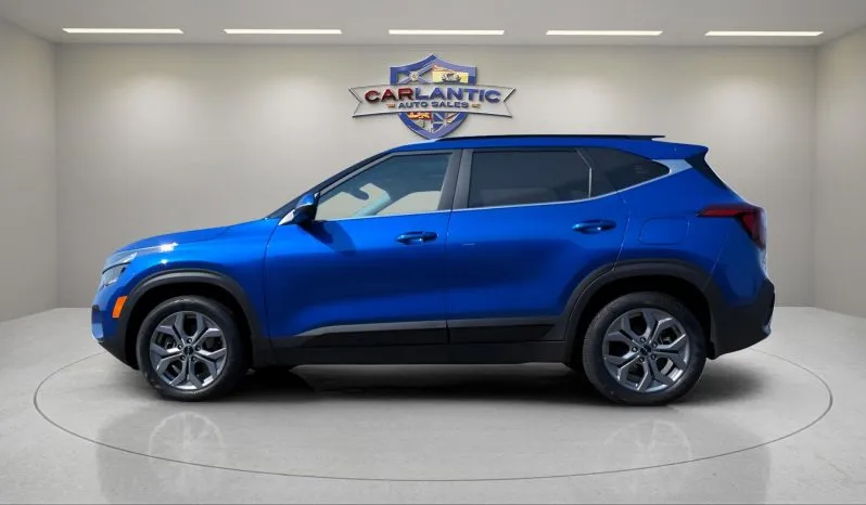 
2024 Kia Seltos EX full									