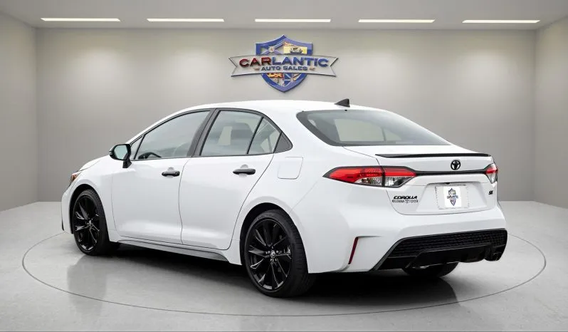 
2021 Toyota Corolla LE full									