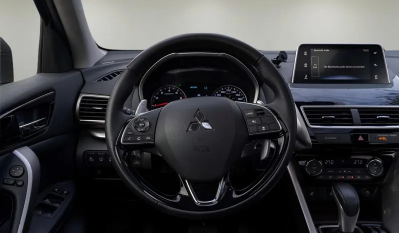 
2019 Mitsubishi Eclipse Cross SE full									