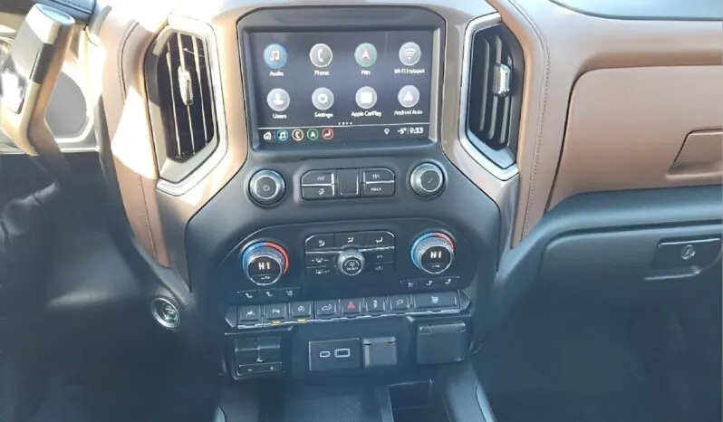 
2019 Chevrolet Silverado 1500 High Country full									